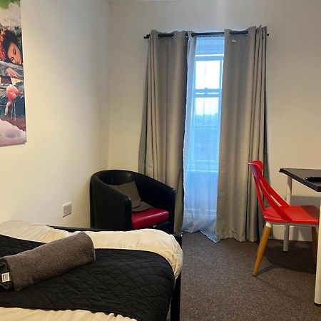 KINGS - Budget Hotel Blackburn  Eksteriør billede