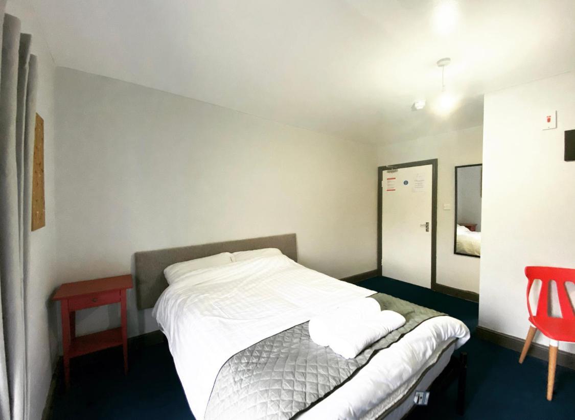 KINGS - Budget Hotel Blackburn  Eksteriør billede