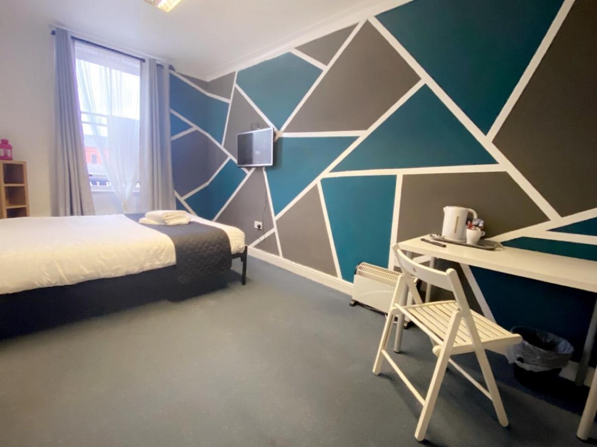 KINGS - Budget Hotel Blackburn  Eksteriør billede