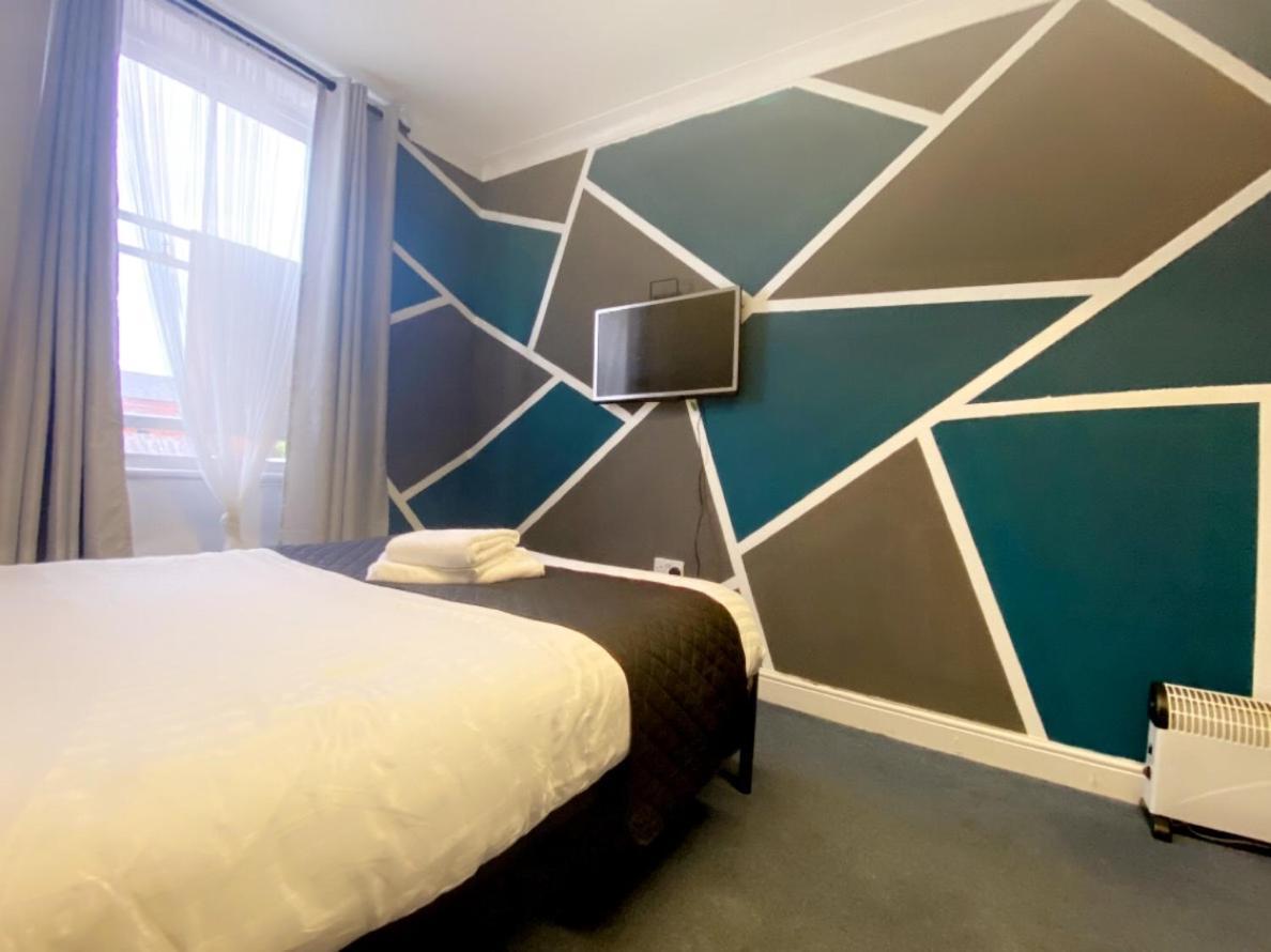 KINGS - Budget Hotel Blackburn  Eksteriør billede