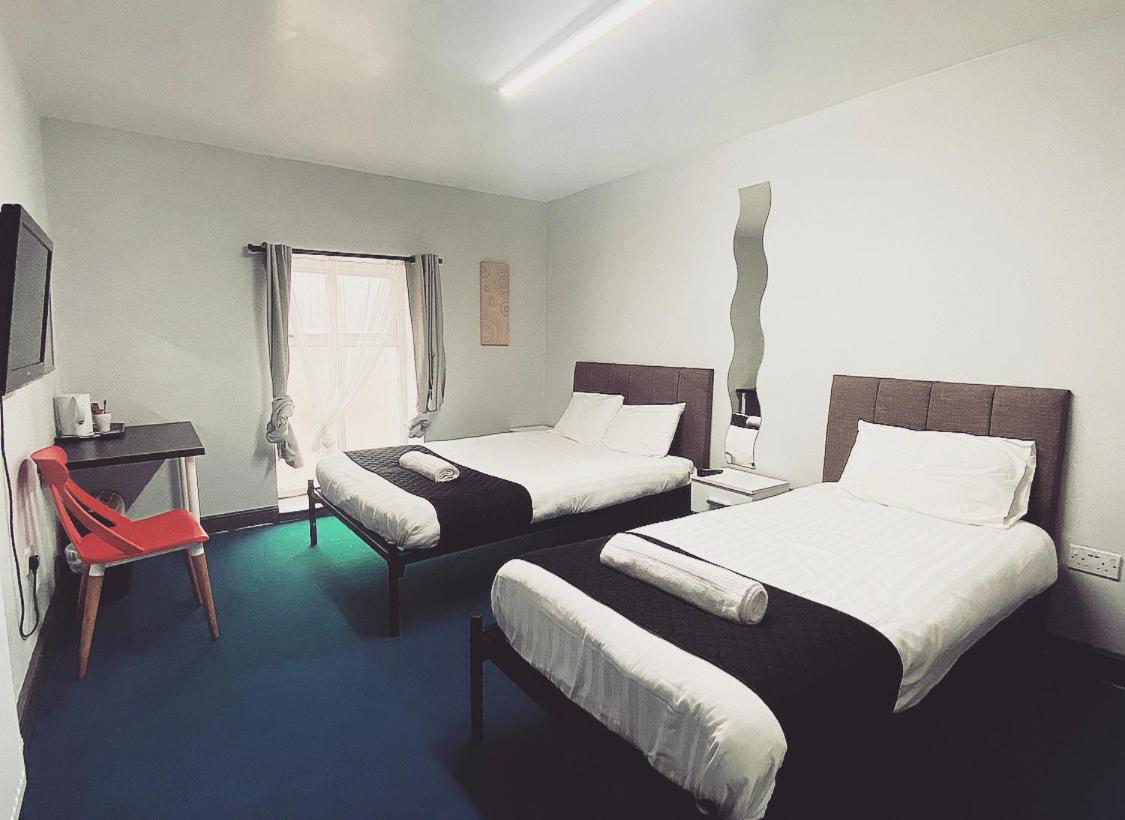 KINGS - Budget Hotel Blackburn  Eksteriør billede
