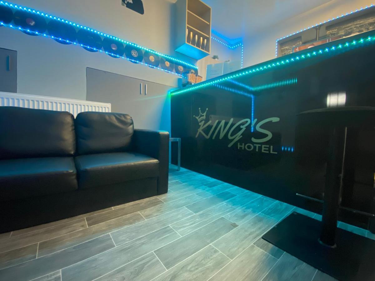 KINGS - Budget Hotel Blackburn  Eksteriør billede