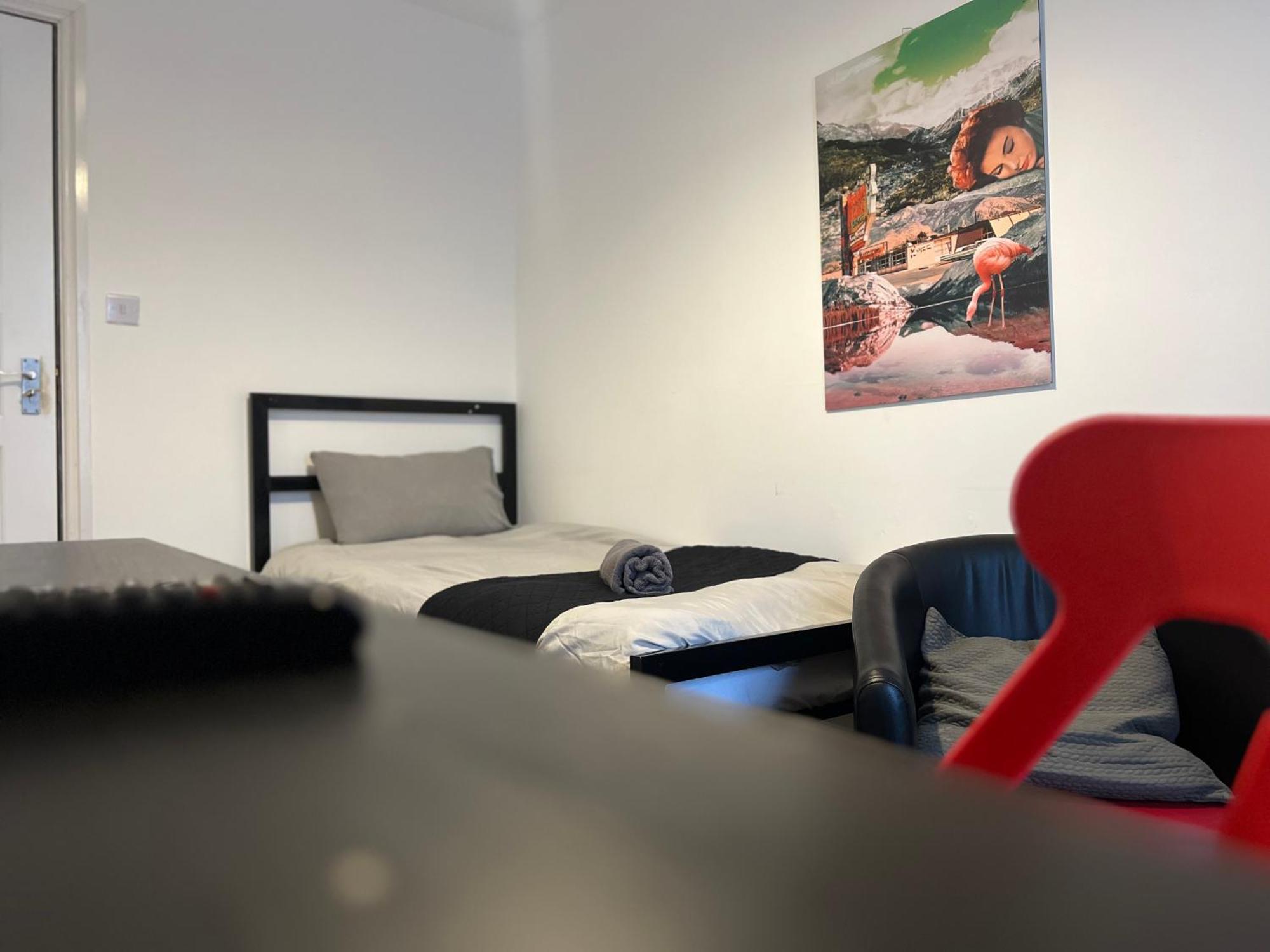 KINGS - Budget Hotel Blackburn  Eksteriør billede