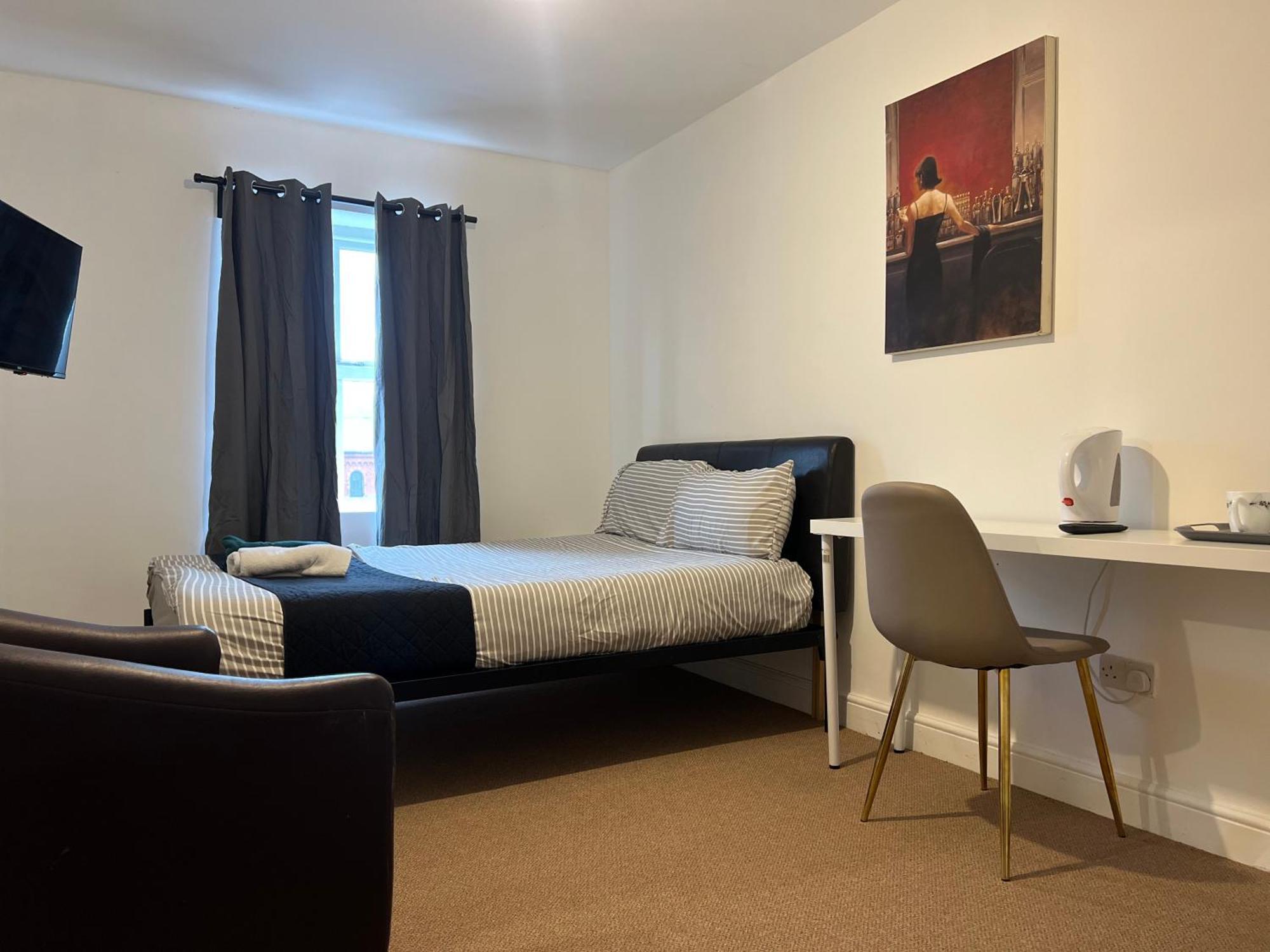 KINGS - Budget Hotel Blackburn  Eksteriør billede