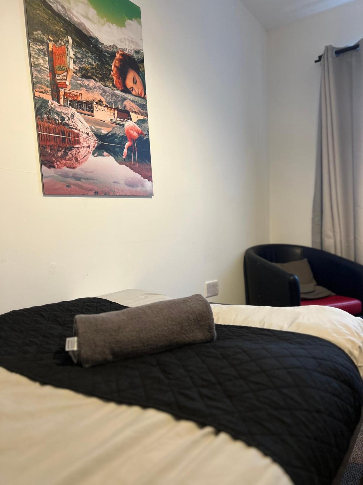 KINGS - Budget Hotel Blackburn  Eksteriør billede