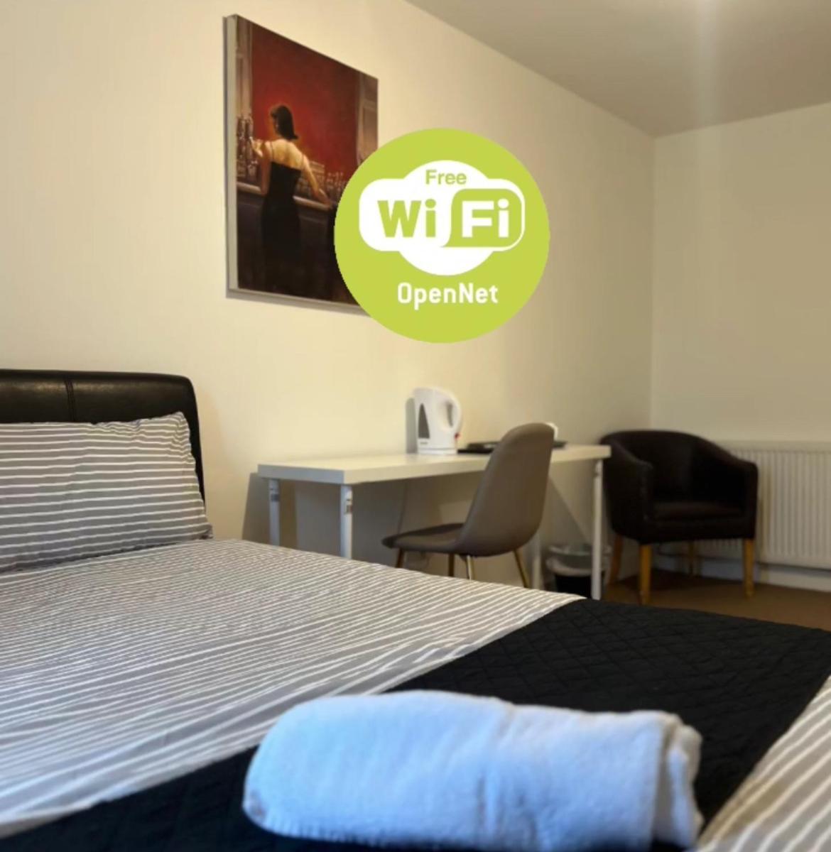 KINGS - Budget Hotel Blackburn  Eksteriør billede
